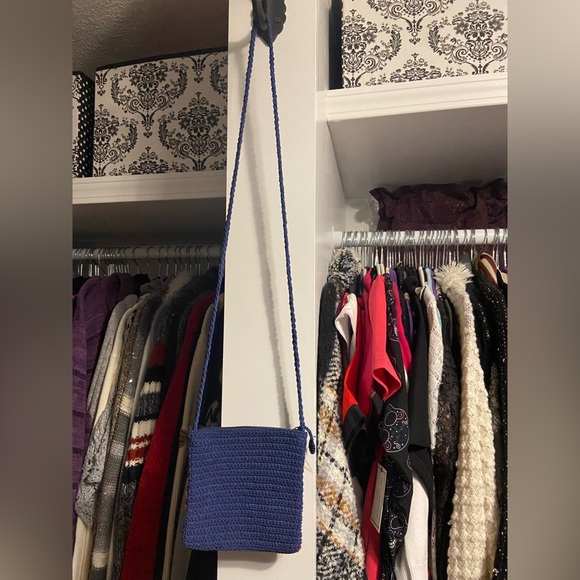 Amanda Smith Patriotic Flag Purse Crossbody - Picture 6 of 9